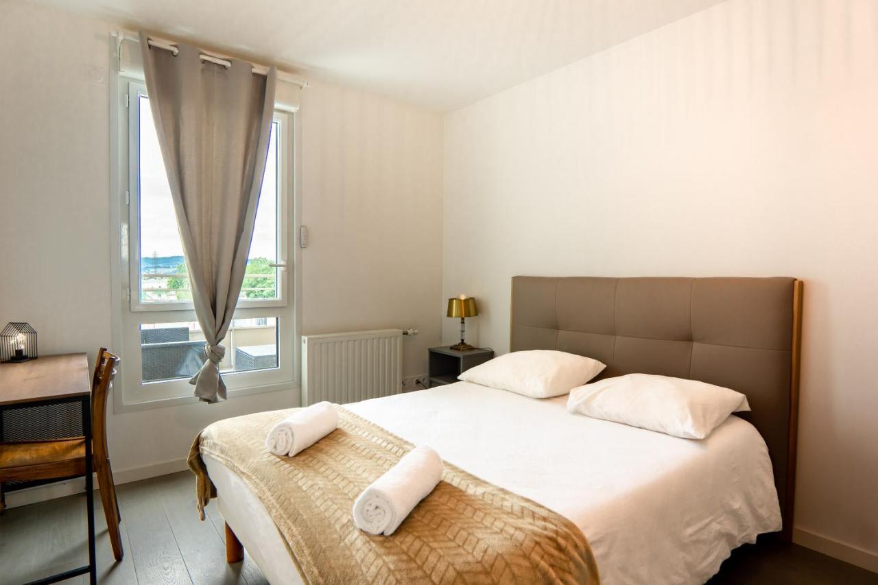 85 Geneve Confortable T2 Avec Parking Prive Анси Екстериор снимка